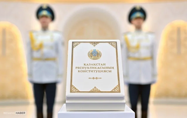 Kazakistan’da halk referandumuyla yeni anayasa kabul edildi