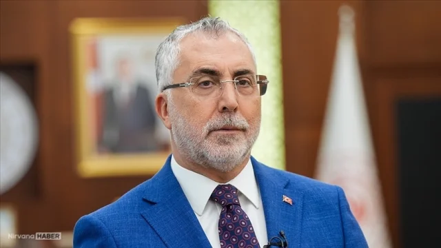 Bakan Işıkhan, HAK-İŞ Genel Başkanı Arslan ile bir araya geldi