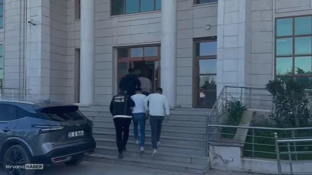 Hatay'da uyuşturucu operasyonunda 3 kişi tutuklandı