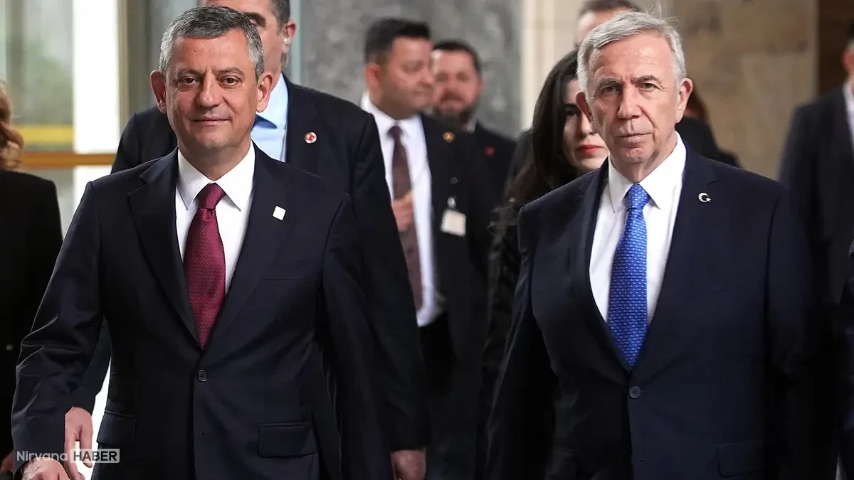 Özgür Özel, TBMM'de Ankara Büyükşehir Belediye Başkanı Yavaş ile görüştü