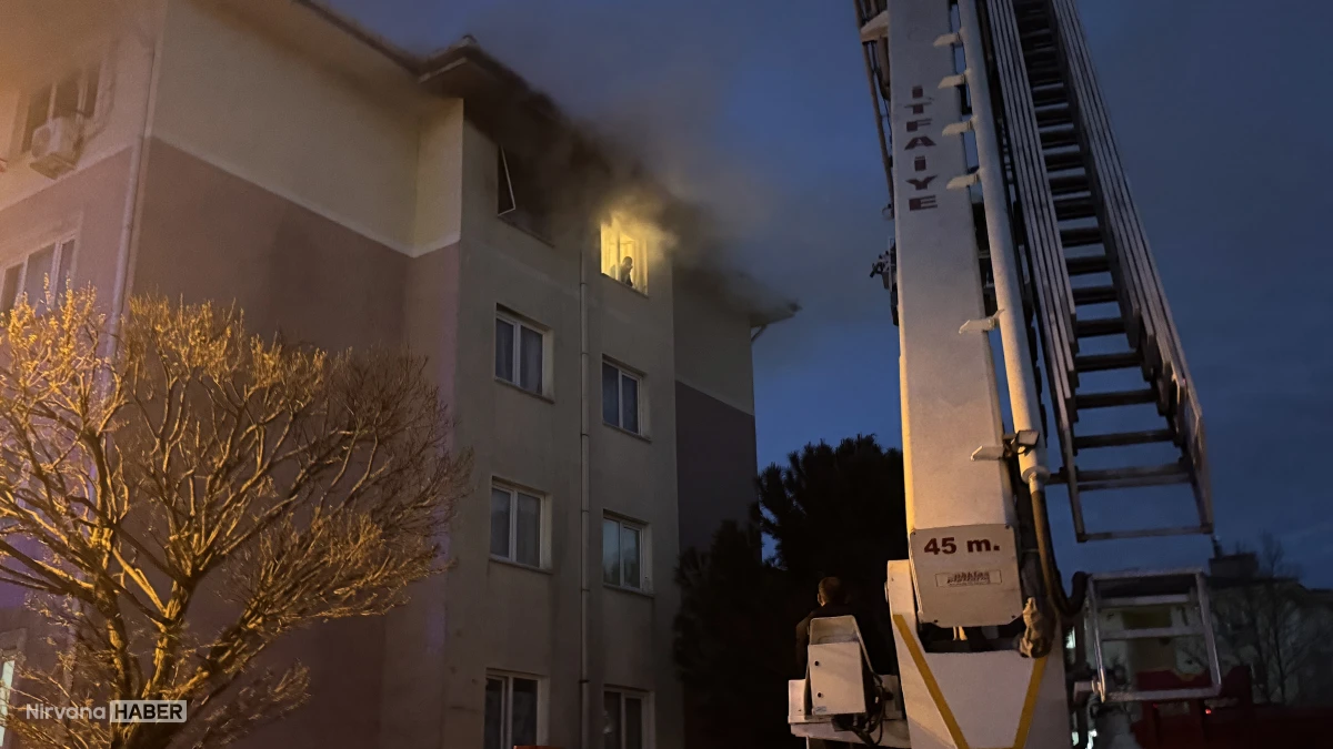 Edirne'de bir apartman dairesinde çıkan yangın söndürüldü