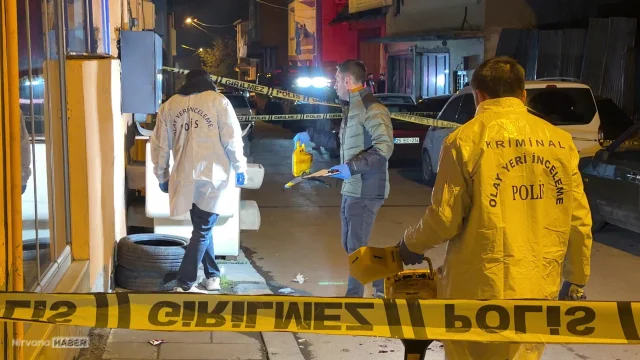 Kahvehane işletmecisi müşterisinin silahlı saldırısına uğradı