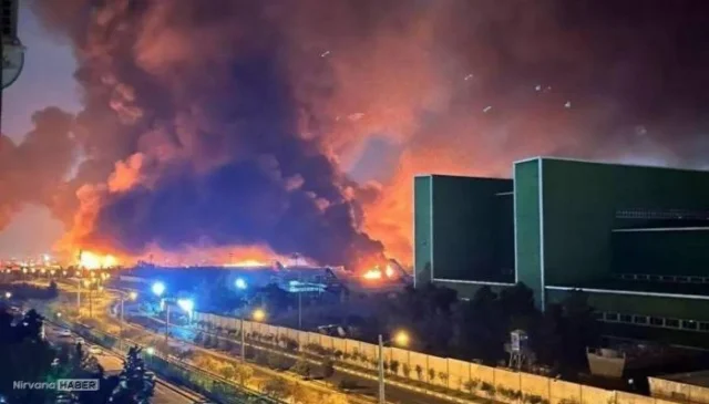 İran'ın başkenti Tahran'da patlamalar meydana geldi