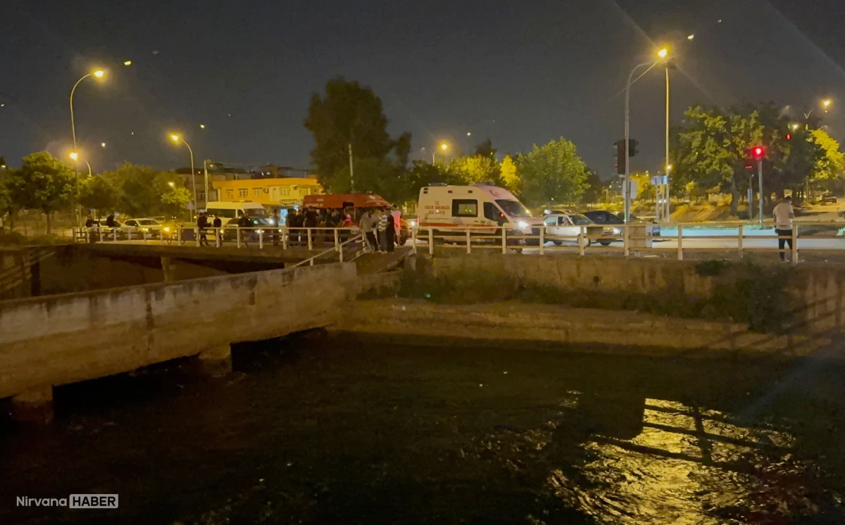 Adana'da sulama kanalına düşen genç kayboldu