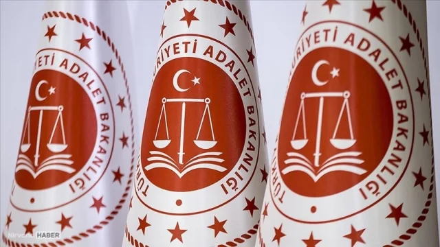Adalet Bakanlığı 15 bin sözleşmeli personel alacak! Hangi kadrolarda alım olacak?