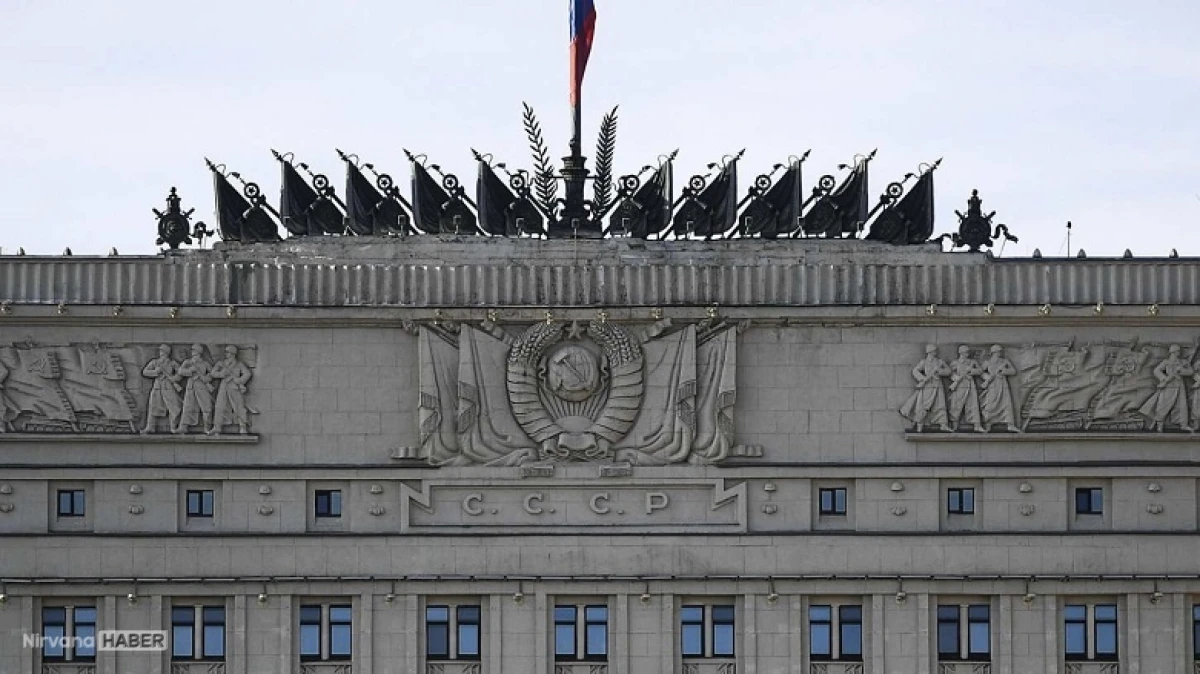 Ukrayna'da kritik gece: Rus ordusu başkent Kiev ve stratejik limanları hedef aldı