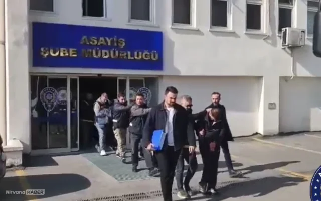 Sosyal medya üzerinden tuzak kurup tehdit eden 15 kişi tutuklandı