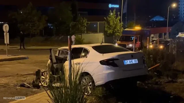 Sancaktepe’de meydana gelen zincirleme trafik kazasında 5 kişi yaralandı