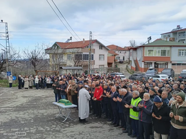 Zonguldak'da kalp problemiyle doğan 1,5 aylık bebek yaşama tutunamadı