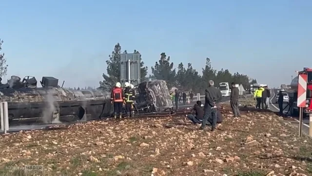 Şanlıurfa'da Kaza: Devrilen Yakıt TIR'ı Alev Aldı
