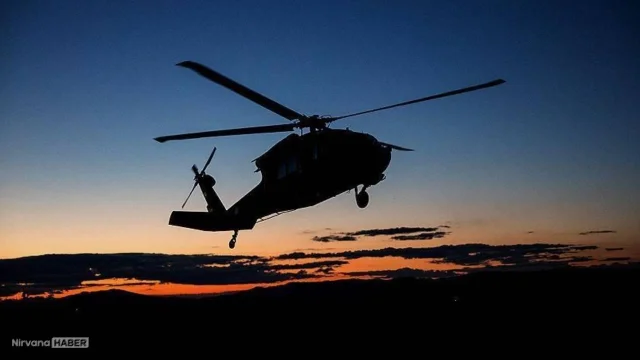 Endonezya’da helikopter faciası: Düşen hava aracında 8 kişi hayatını kaybetti