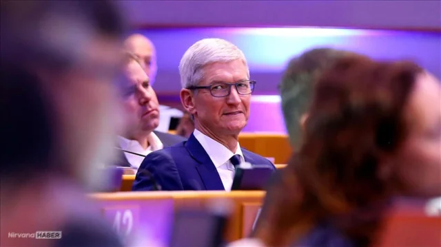 Apple’da liderlik değişimi: Tim Cook görevi bırakıyor, yerine John Ternus geliyor