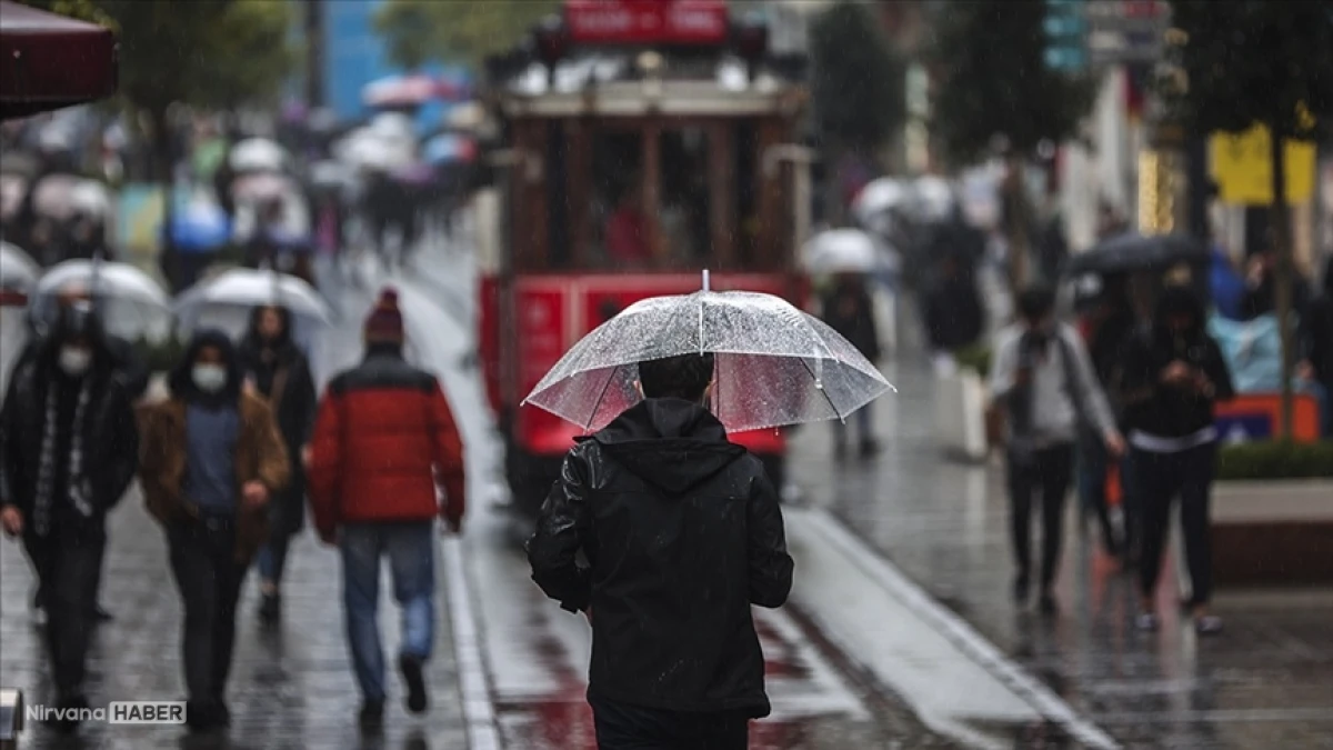 Yurdun çeşitli bölgeleri için kuvvetli sağanak ve fırtına uyarısı