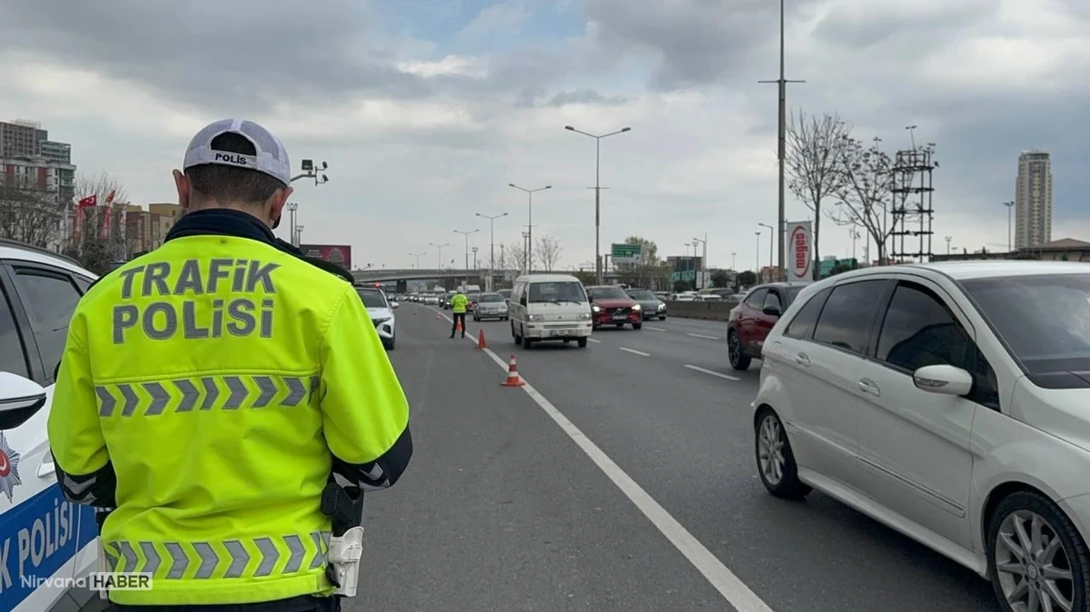 İstanbul'da yaşayanlar dikkat! 3 ilçede bazı yollar trafiğe kapatılacak
