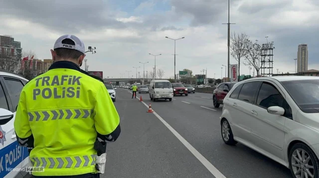 İstanbul'da yaşayanlar dikkat! 3 ilçede bazı yollar trafiğe kapatılacak