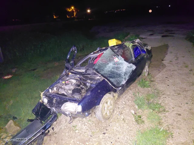 Manisa'da feci kaza: Şarampole yuvarlanan otomobil can aldı