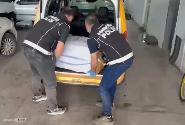 Kayseri’de narkotik operasyonu: İki araçta kilolarca metamfetamin ele geçirildi