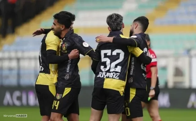 İstanbulspor'dan tarihi fark: Adana Demirspor'u 8-1 mağlup etti