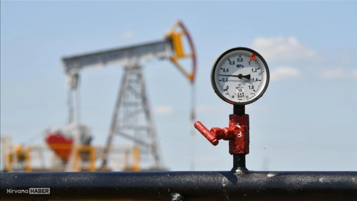 Brent petrol fiyatları jeopolitik gelişmeler ve arz endişeleriyle geriliyor