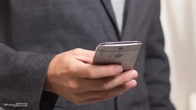 Milyonlarca vatandaşı ilgilendiren emsal karar: İzinsiz SMS'e dev ceza!