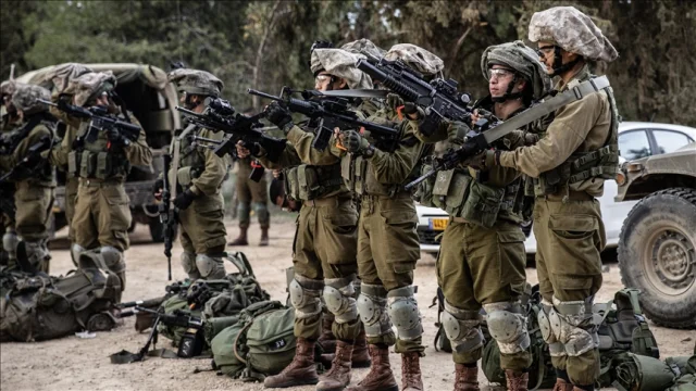 İsrail ordusu, Batı Şeria'da düzenlediği baskınlarda 24 Fili...