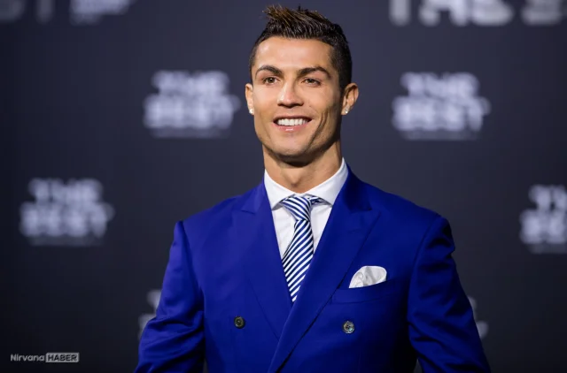 Ronaldo tarihe geçiyor... Martinez kadroyu açıkladı!