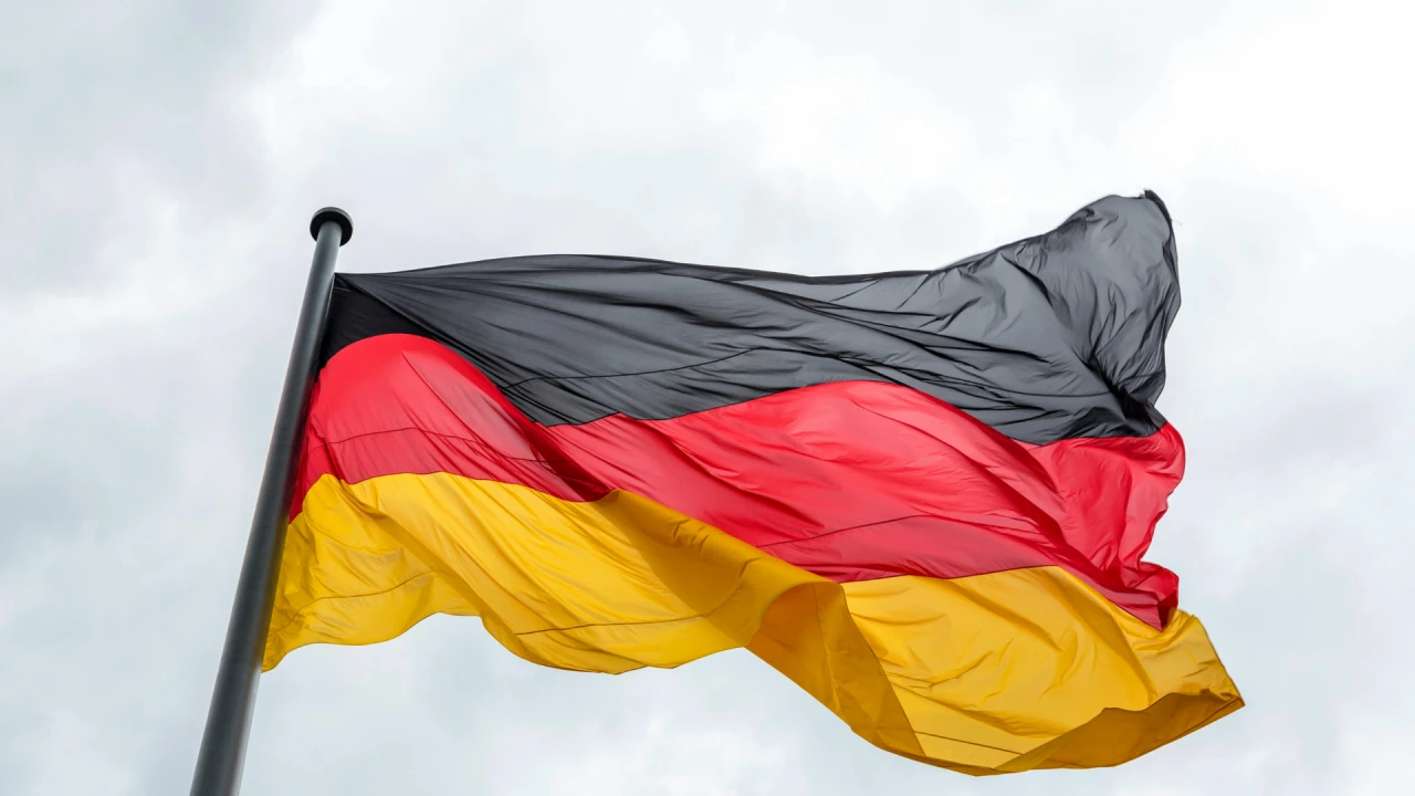 Almanya'da aktif emeklilik yasa tasarısı bakanlar kurulundan geçti