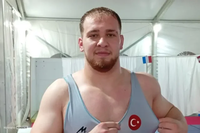 Milli güreşçi Hakan Büyükçıngıl, Avrupa üçüncüsü oldu