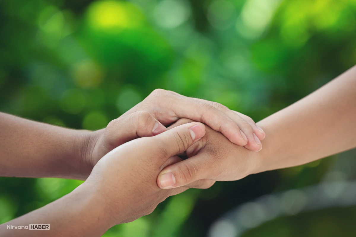 Bilim insanları açıkladı: İnsanlar nezaketi neden zayıflık olarak görüyor?