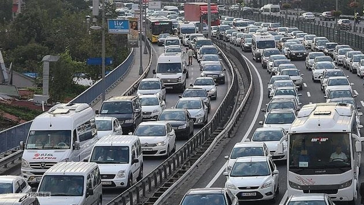 Yola çıkacaklar dikkat: Karayolları kritik güzergahları tek tek sıraladı
