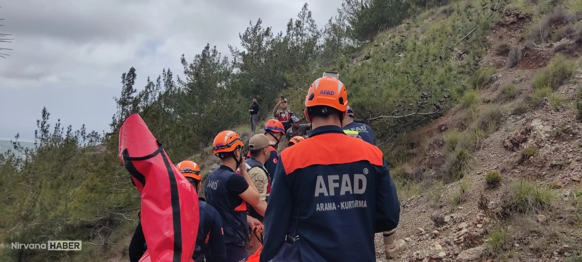 Hatay'da kekik toplarken yüksekten düşen kadın AFAD ekipleri tarafından kurtarıldı