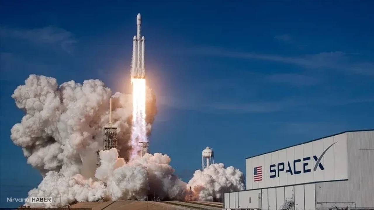 SpaceX halka arzıyla Elon Musk ilk trilyoner olacak