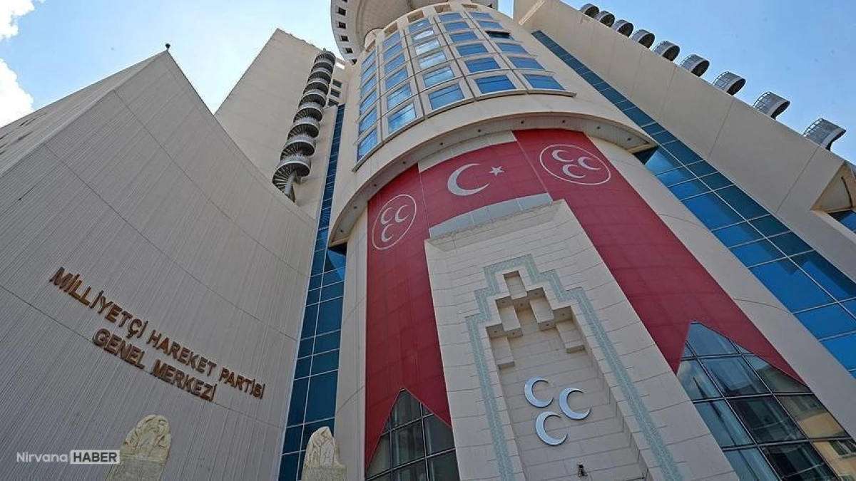 MHP, İstanbul Teşkilatını feshetti!