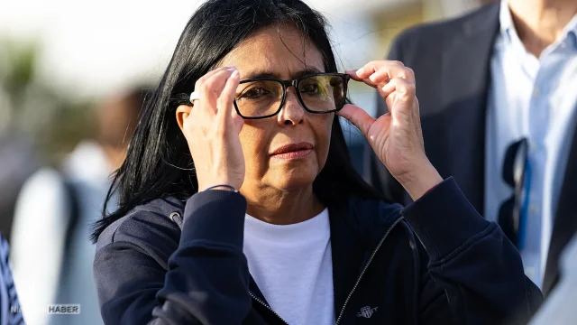 Venezuela, İngiltere'de bloke edilen altınlarını geri istiyor