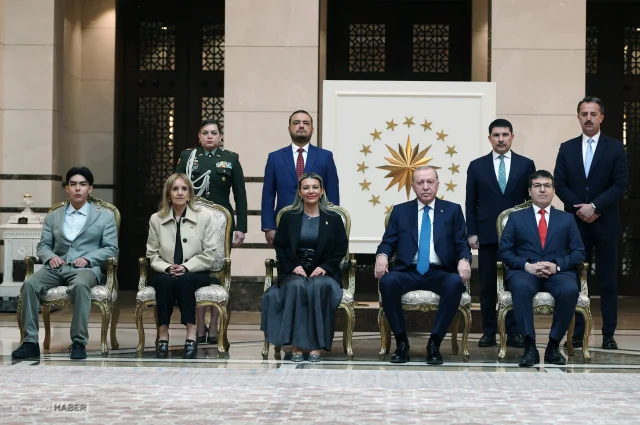 Cumhurbaşkanı Erdoğan beş ülkenin yeni büyükelçisini Külliye’de kabul etti