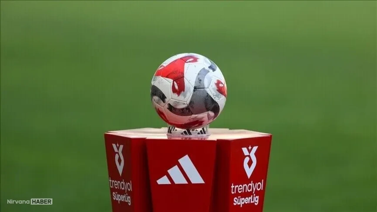 Süper Lig'de nefesler tutuldu: Dev maçlarla yeni sezon başlıyor