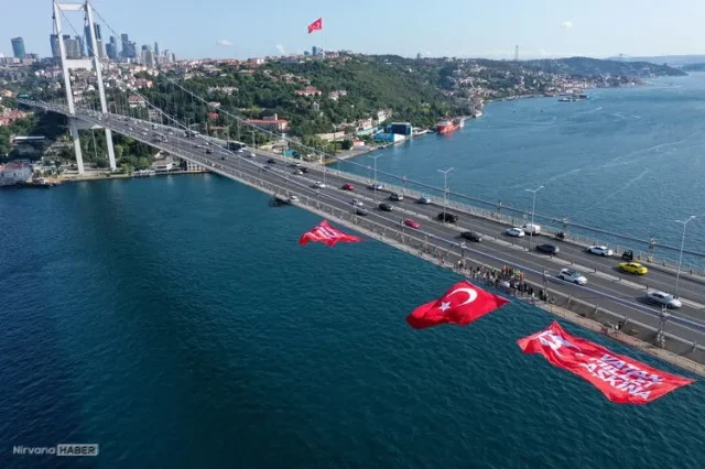 15 Temmuz resmi tatil mi, yarım gün mü? 15 Temmuz Çarşamba bankalar ve hastaneler açık mı? İşte resmi tatil düzeni