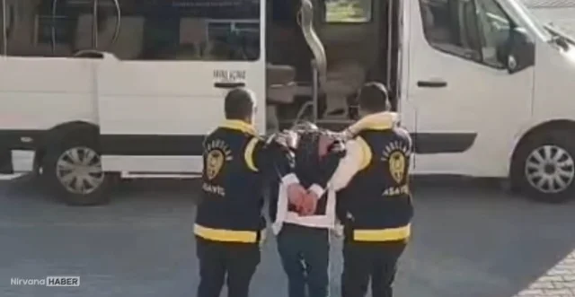Mersin'de bankada satırla gasp girişiminde bulunan zanlı tutuklandı