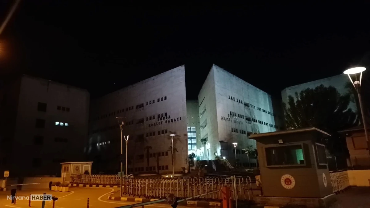 Bursa’da belediyeye rüşvet soruşturması: 21 sanık hakim karşısına çıktı