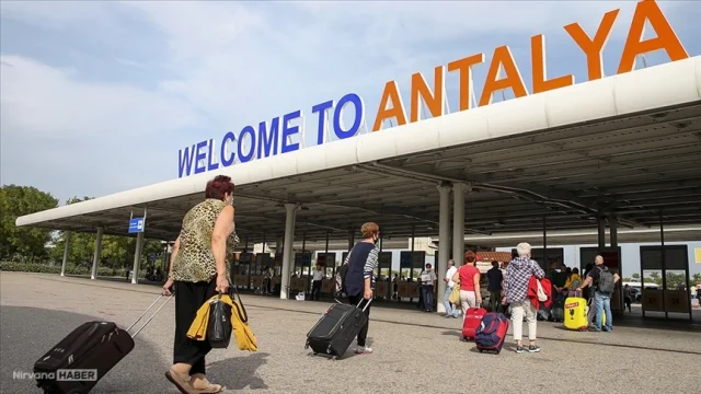 Orta Doğu'daki savaş turizmi vurdu! Rezervasyonlar durdu