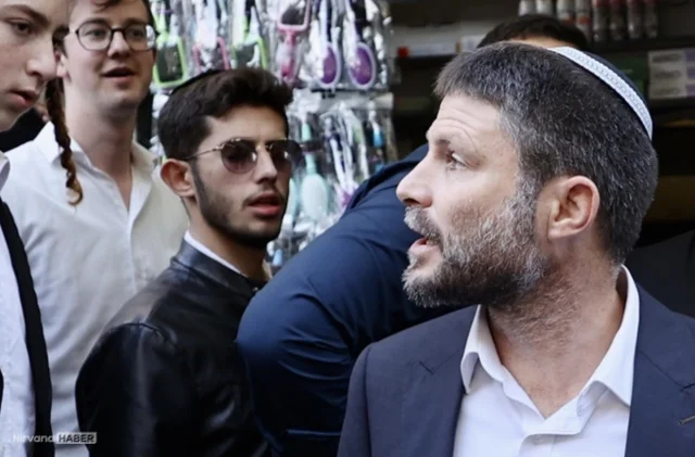 İsrailli Bakan'dan çağrı: "İran füzelerine karşılık Lübnan'ı bombalayalım"
