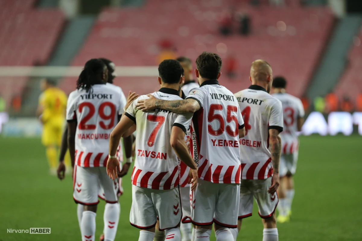 Samsunspor Göztepe'yi 3-0 mağlup etti