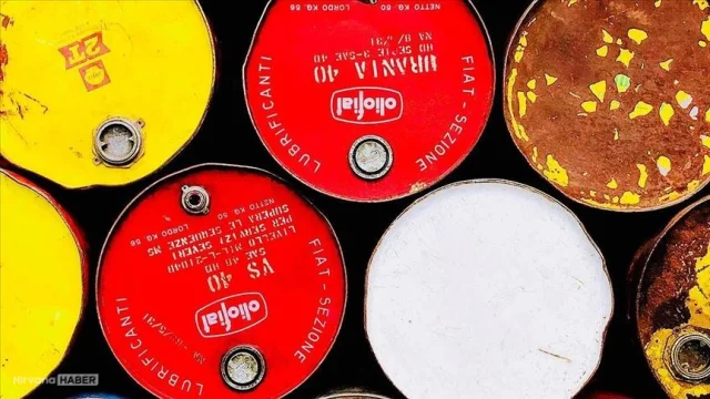 ABD’nin petrol stokları 5,5 milyon varil artış gösterdi