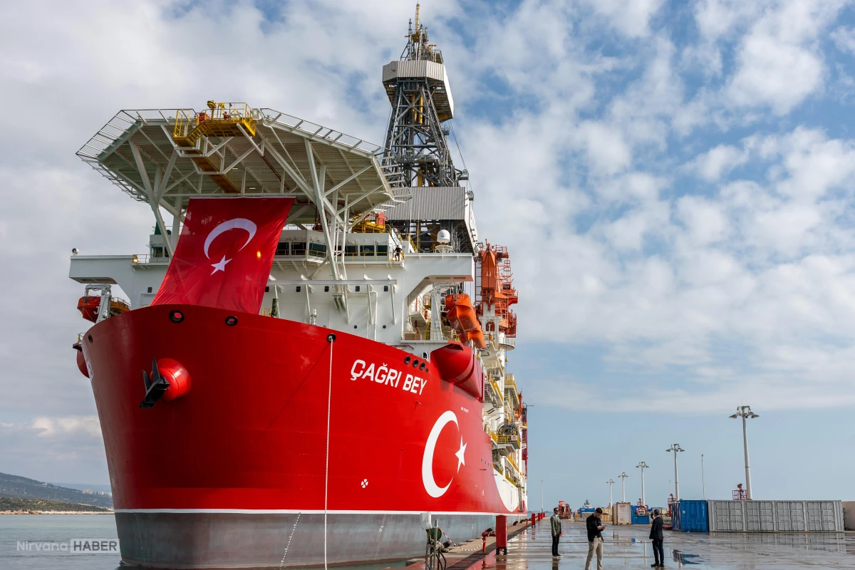 'Çağrı Bey' göreve hazır: Türkiye'nin ilk derin deniz sondaj gemisi