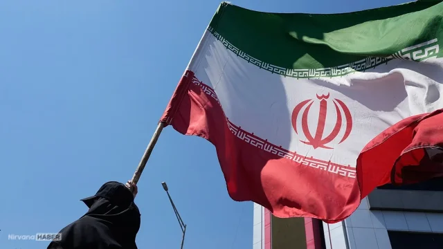 İran'dan İsrail'e karşı uyarı: "Silahlı kuvvetlerimiz her an hazır"