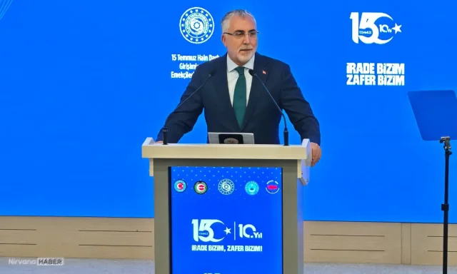 Bakan Işıkhan: "Artık hiçbir hak mücadelesi demokrasi dışında yürütülemez"