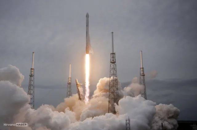 SpaceX’in gece yarısı operasyonu Amazon’u nasıl geride bıraktı? İşte devleştiren hamlesi!