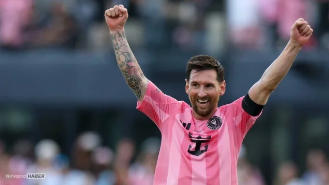 Messi, 1 milyar dolar serveti aşan ikinci futbolcu oldu
