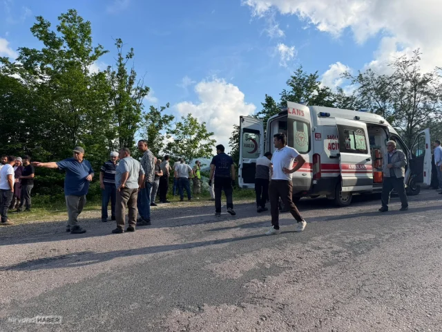 Ordu Kumru'da bir yolcu minibüsü uçuruma yuvarlandı
