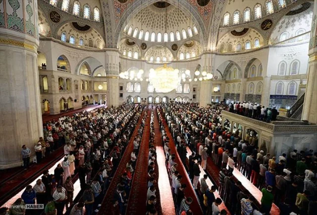 Kuveyt’te bayram namazı kararı: Ulu Cami bu yıl kapalı olacak